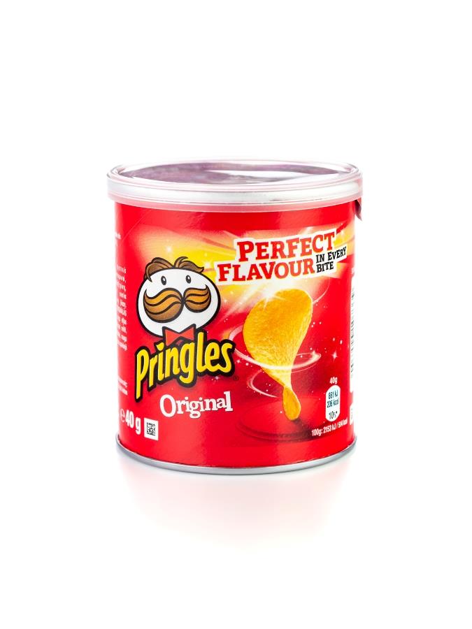 pringles crisps, potato chips, tube, snack, office, workplace, on the go 