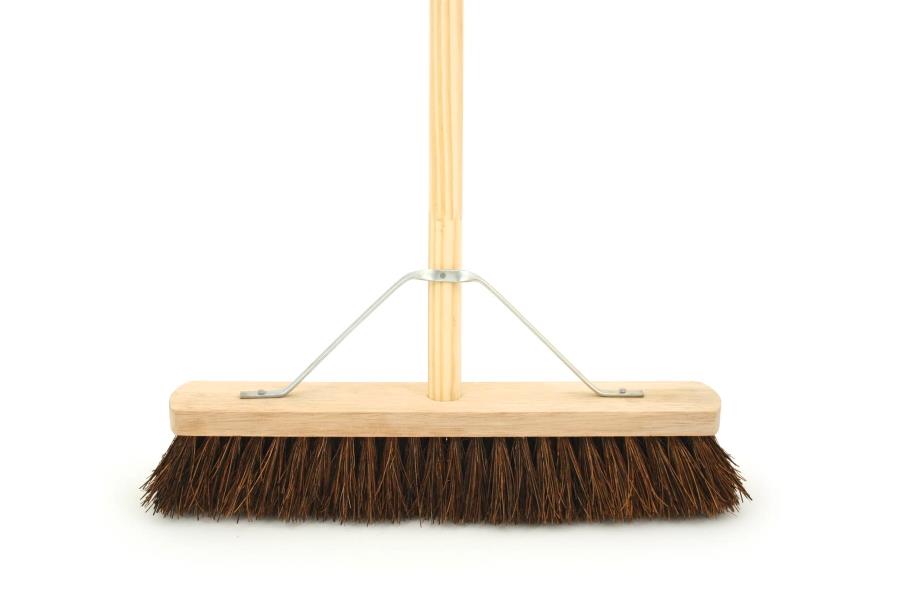 platform brush, durable, complete, sweeping, hardwearing 
